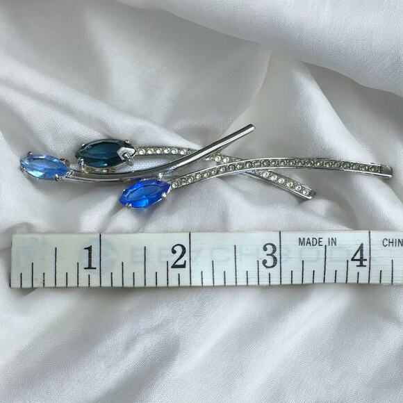 Swarovski Swan Signed Bracelet Earrings Bracelet Brooch Jewelry Set, Pave Stones - Picture 9 of 16